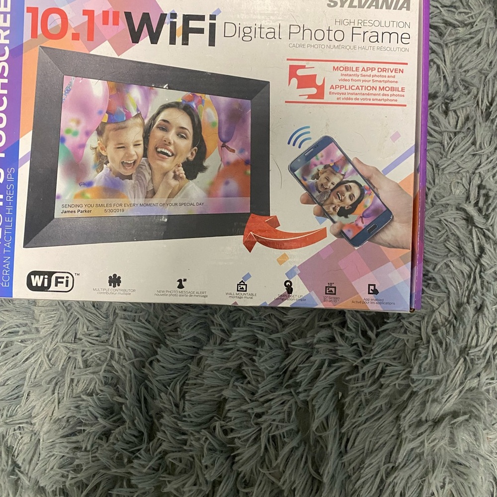 Sylvania 10.1" WiFi Digital Photo Frame